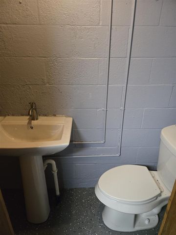 2419 Barnard Street, Saginaw, MI 48602