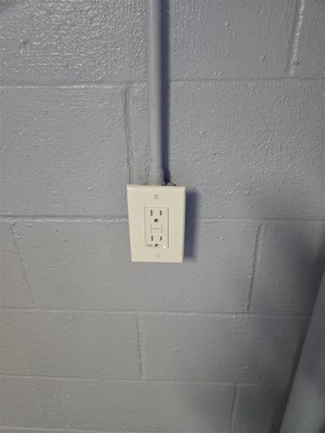 2419 Barnard Street, Saginaw, MI 48602