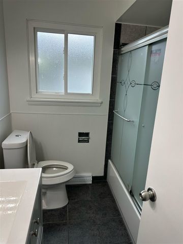 2419 Barnard Street, Saginaw, MI 48602