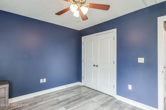 980 Tecumseh Dr, Shepherdsville, KY 40165