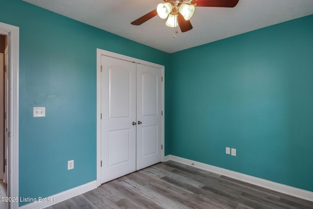 980 Tecumseh Dr, Shepherdsville, KY 40165