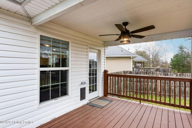 980 Tecumseh Dr, Shepherdsville, KY 40165