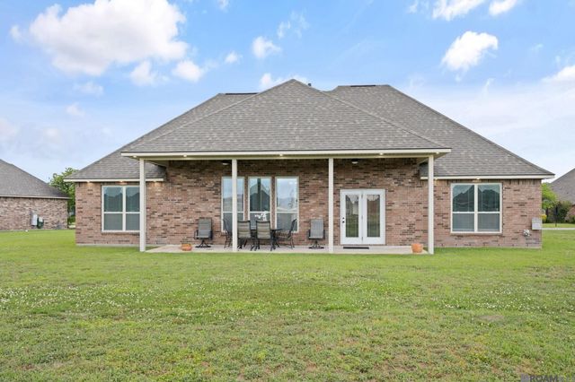 4085 Stonewall Dr, Addis, LA 70710