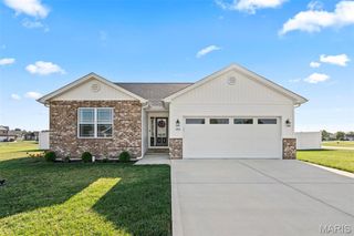 3400 Barton Drive, Shiloh, IL 62221