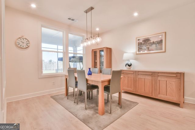 284 Pecks Court, Hoschton, GA 30548