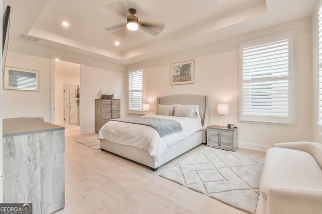 284 Pecks Court, Hoschton, GA 30548