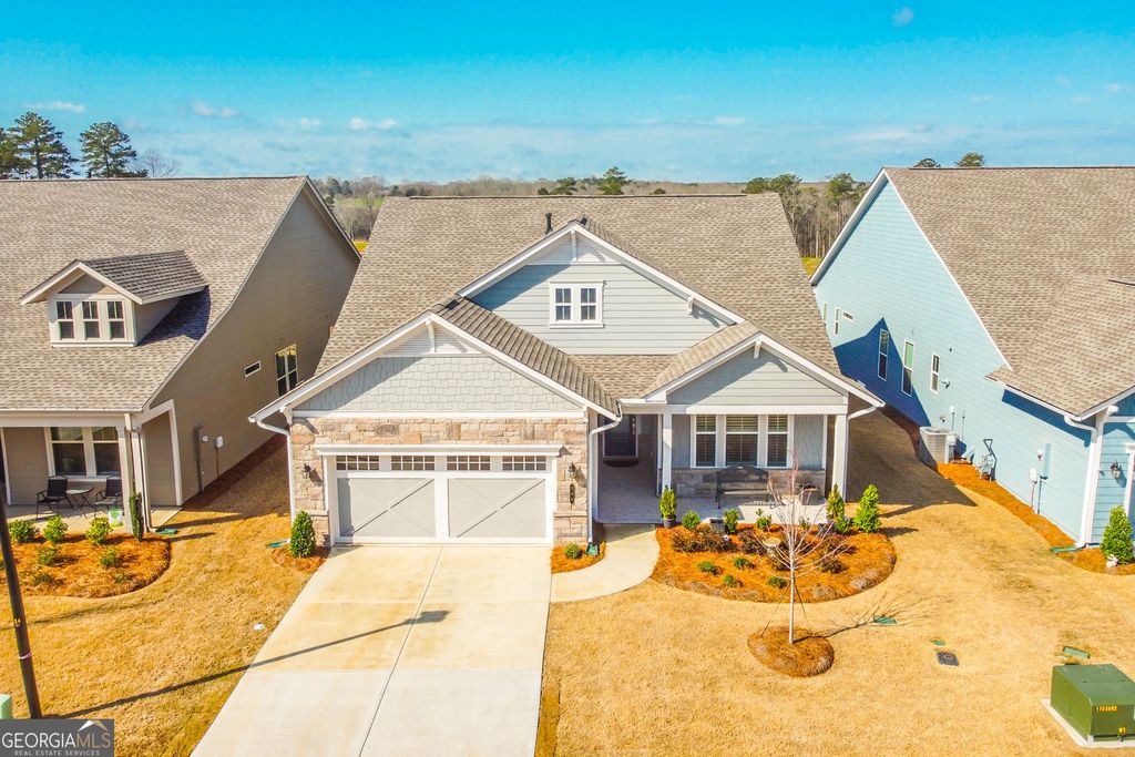 284 Pecks Court, Hoschton, GA 30548