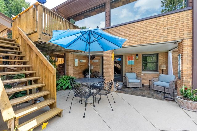 615 20TH Avenue Court, East Moline, IL 61244