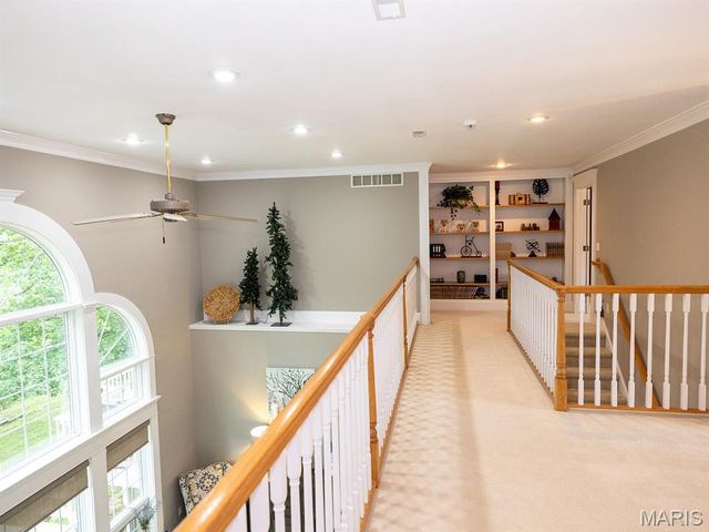 1889 Bay Avenue, Hannibal, MO 63401