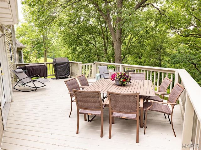 1889 Bay Avenue, Hannibal, MO 63401