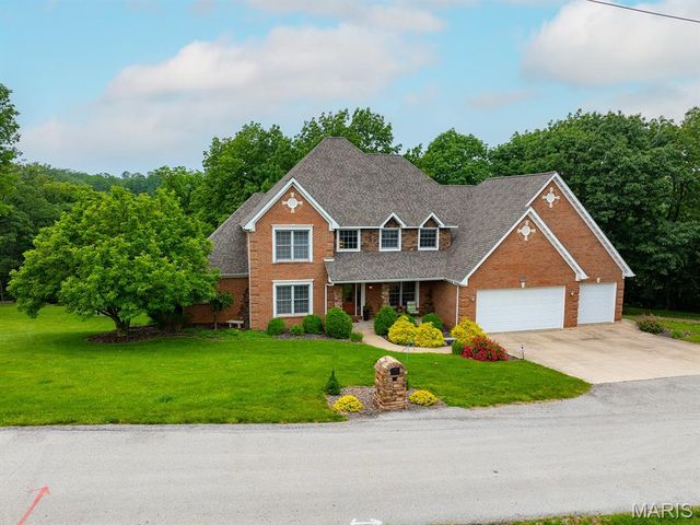 1889 Bay Avenue, Hannibal, MO 63401