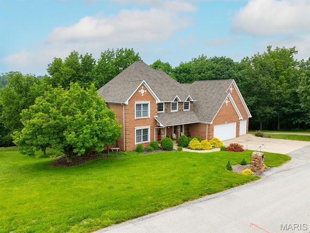 1889 Bay Avenue, Hannibal, MO 63401