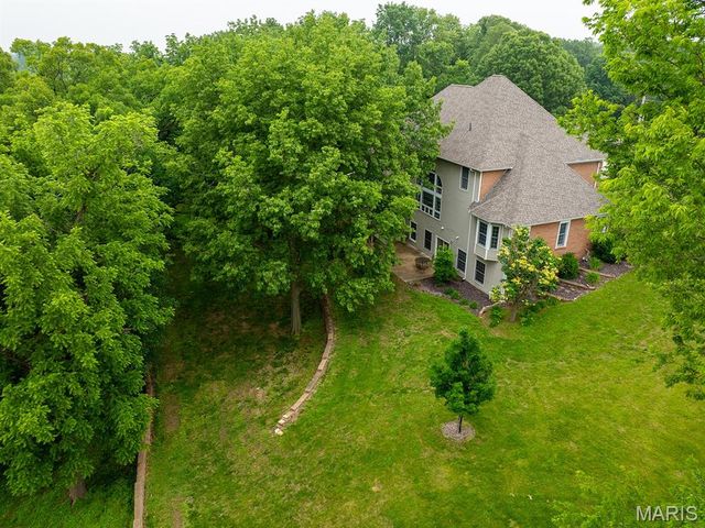 1889 Bay Avenue, Hannibal, MO 63401