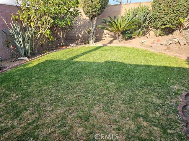 1617 W 125th Street, Los Angeles, CA 90047