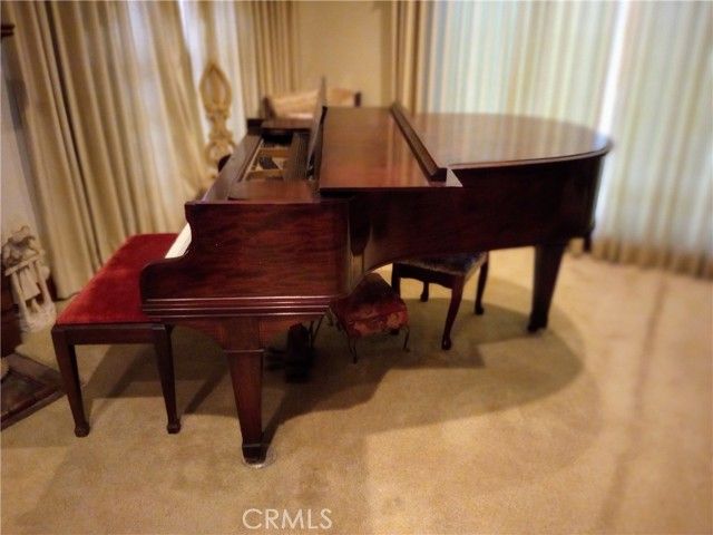 1617 W 125th Street, Los Angeles, CA 90047