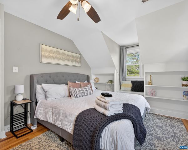 1304 BELLEVIEW AVE, Charlottesville, VA 22901