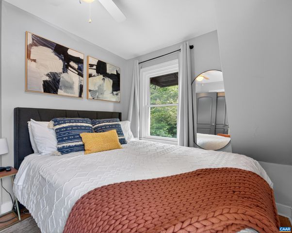 1304 BELLEVIEW AVE, Charlottesville, VA 22901