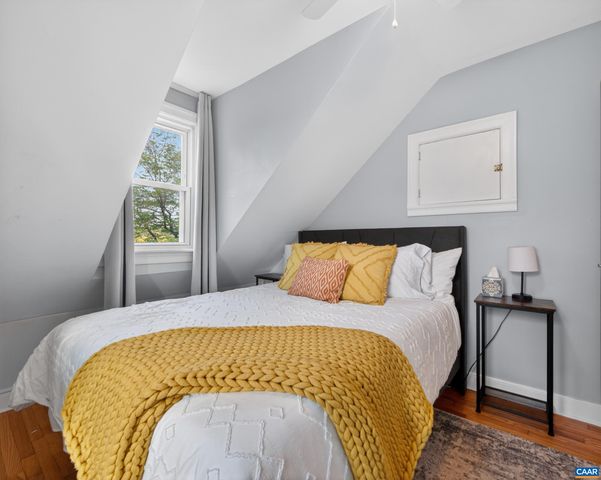 1304 BELLEVIEW AVE, Charlottesville, VA 22901