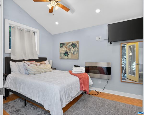 1304 BELLEVIEW AVE, Charlottesville, VA 22901
