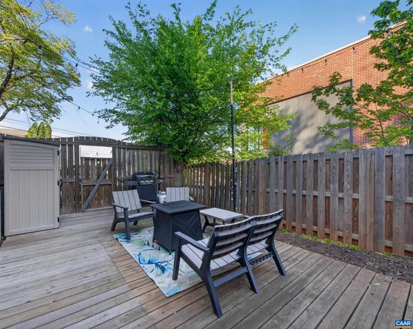 1304 BELLEVIEW AVE, Charlottesville, VA 22901