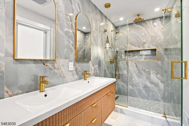 38 Brookside Ave, Fair Lawn Boro, NJ 07410