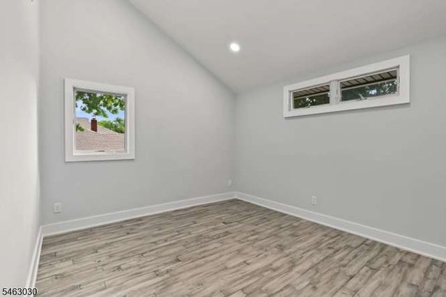 38 Brookside Ave, Fair Lawn Boro, NJ 07410