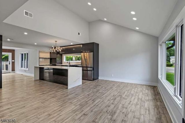 38 Brookside Ave, Fair Lawn Boro, NJ 07410