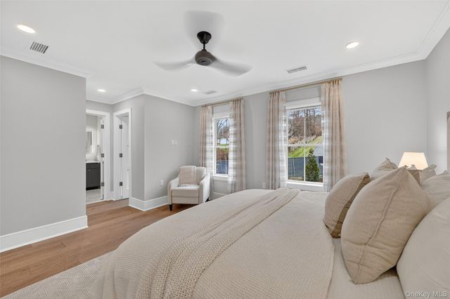 1829 Soundview Court, Yorktown Heights, NY 10598