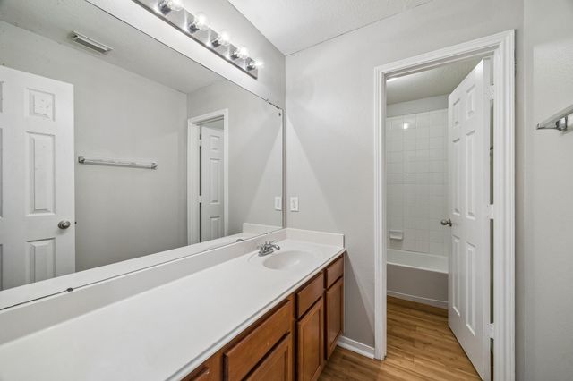 6218 Lovage Avenue, Crosby, TX 77532