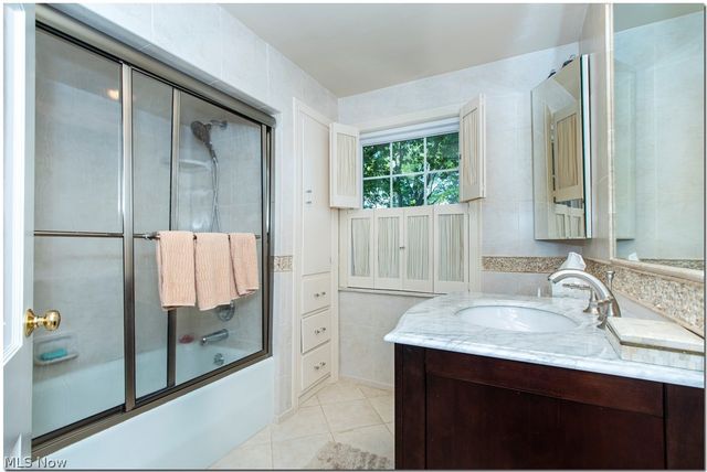 2677 Rocklyn Road, Shaker Heights, OH 44122