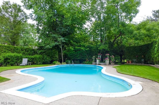 2677 Rocklyn Road, Shaker Heights, OH 44122