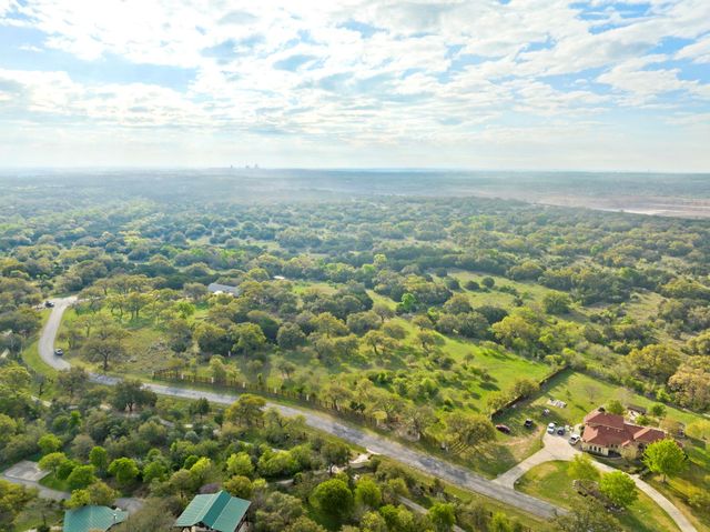 415 E Bartlett DR, Buda, TX 78610