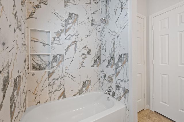 20310 Umber Oak Court, Kingwood, TX 77346