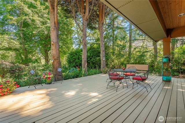 8766 Wood Duck Way, Blaine, WA 98230