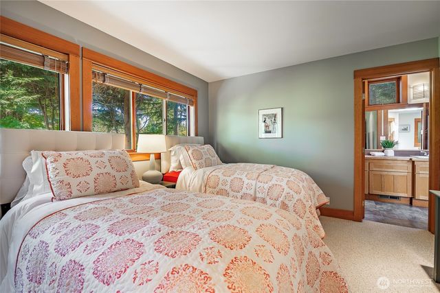 8766 Wood Duck Way, Blaine, WA 98230