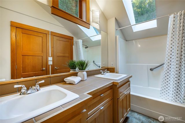 8766 Wood Duck Way, Blaine, WA 98230