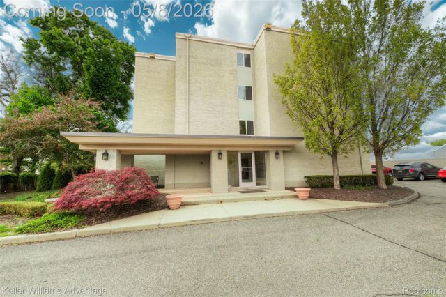 770 Deer Street 302, Plymouth, MI 48170