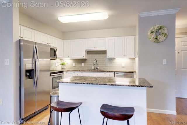 770 Deer Street 302, Plymouth, MI 48170