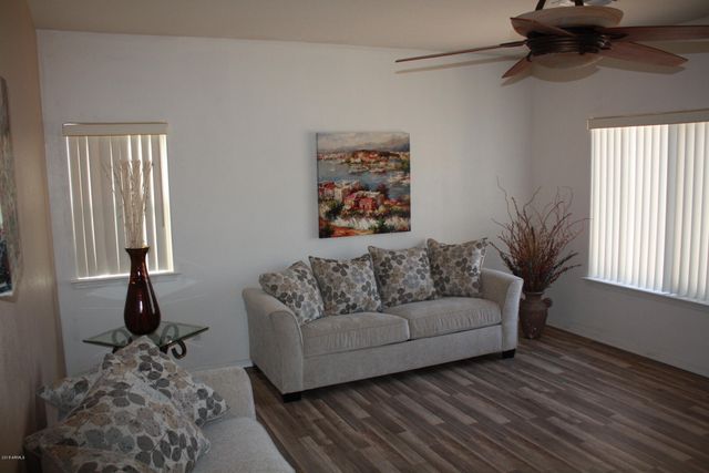 11816 W WINDSOR Avenue, Avondale, AZ 85392