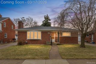 22500 Barton Street, St. Clair Shores, MI 48081