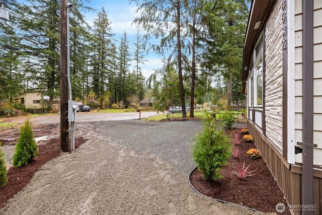 8532 Juniper Place, Maple Falls, WA 98266