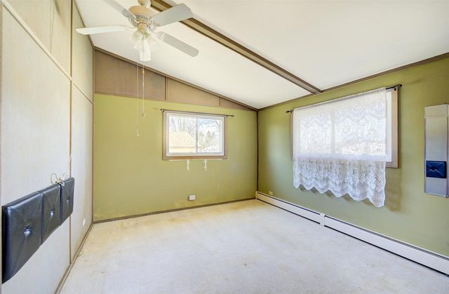 W285 OAK STREET, Fremont, WI 54940