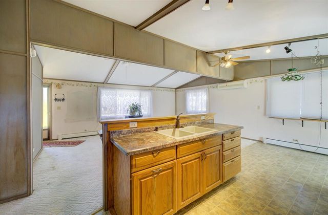W285 OAK STREET, Fremont, WI 54940