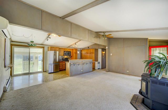 W285 OAK STREET, Fremont, WI 54940