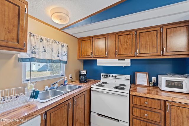 2367 Randy Street SW, Supply, NC 28462