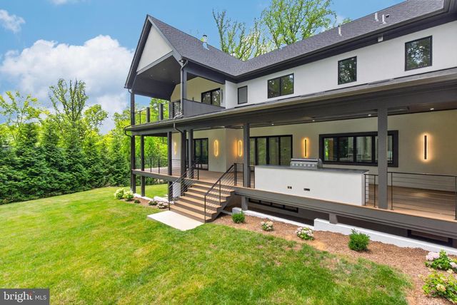 7115 CRAIL DR, Bethesda, MD 20817