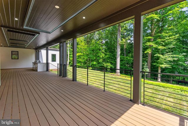 7115 CRAIL DR, Bethesda, MD 20817