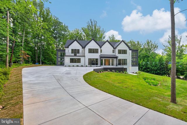 7115 CRAIL DR, Bethesda, MD 20817