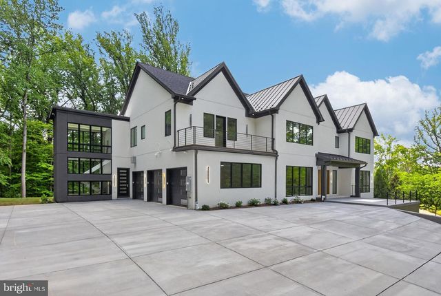 7115 CRAIL DR, Bethesda, MD 20817