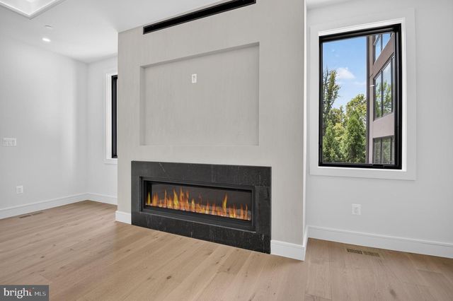 7115 CRAIL DR, Bethesda, MD 20817